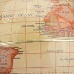 Globe Terrestre - Doré