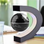 Globe Terrestre - en Lévitation Magnétique