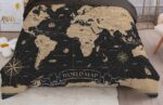 Gros plan du motif carte du monde noir et blanc de la housse de couette
