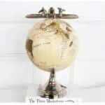 Sculpture - Globe Terrestre